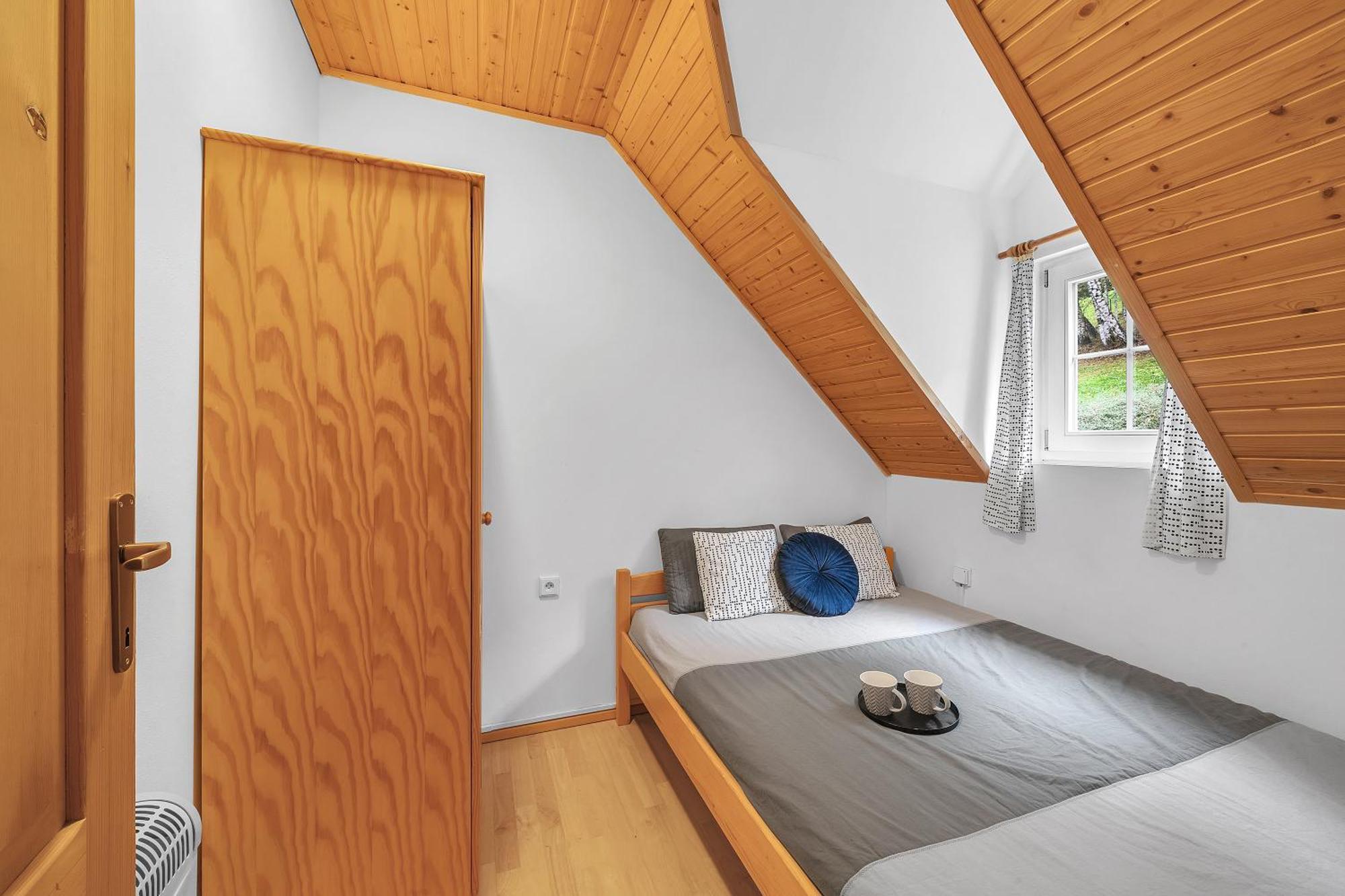 Modern Na Zlatniku Apartment *